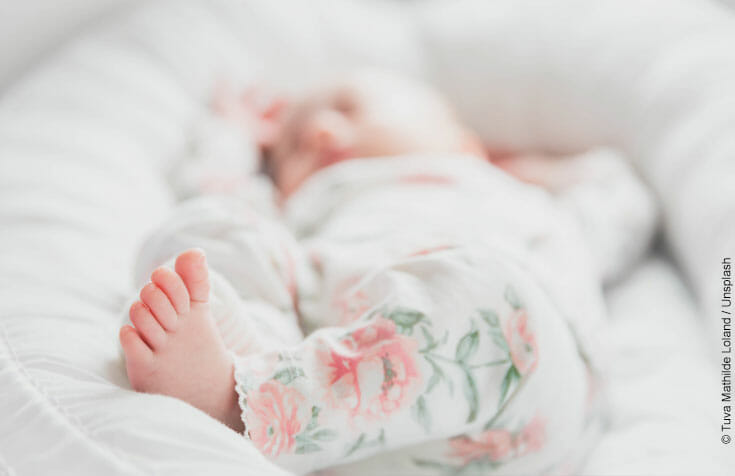 Wie bringe ich mein Baby zum durchschlafen?