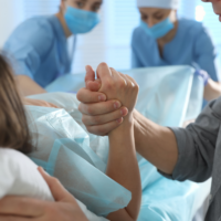 Ambulante Geburt: Klinikgeburt mit frühem Nachhausegehen – Vorteile, Ablauf & Vorbereitung ambulante Geburt